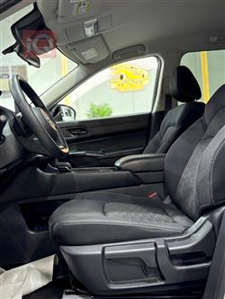 نيسان باثفايندر